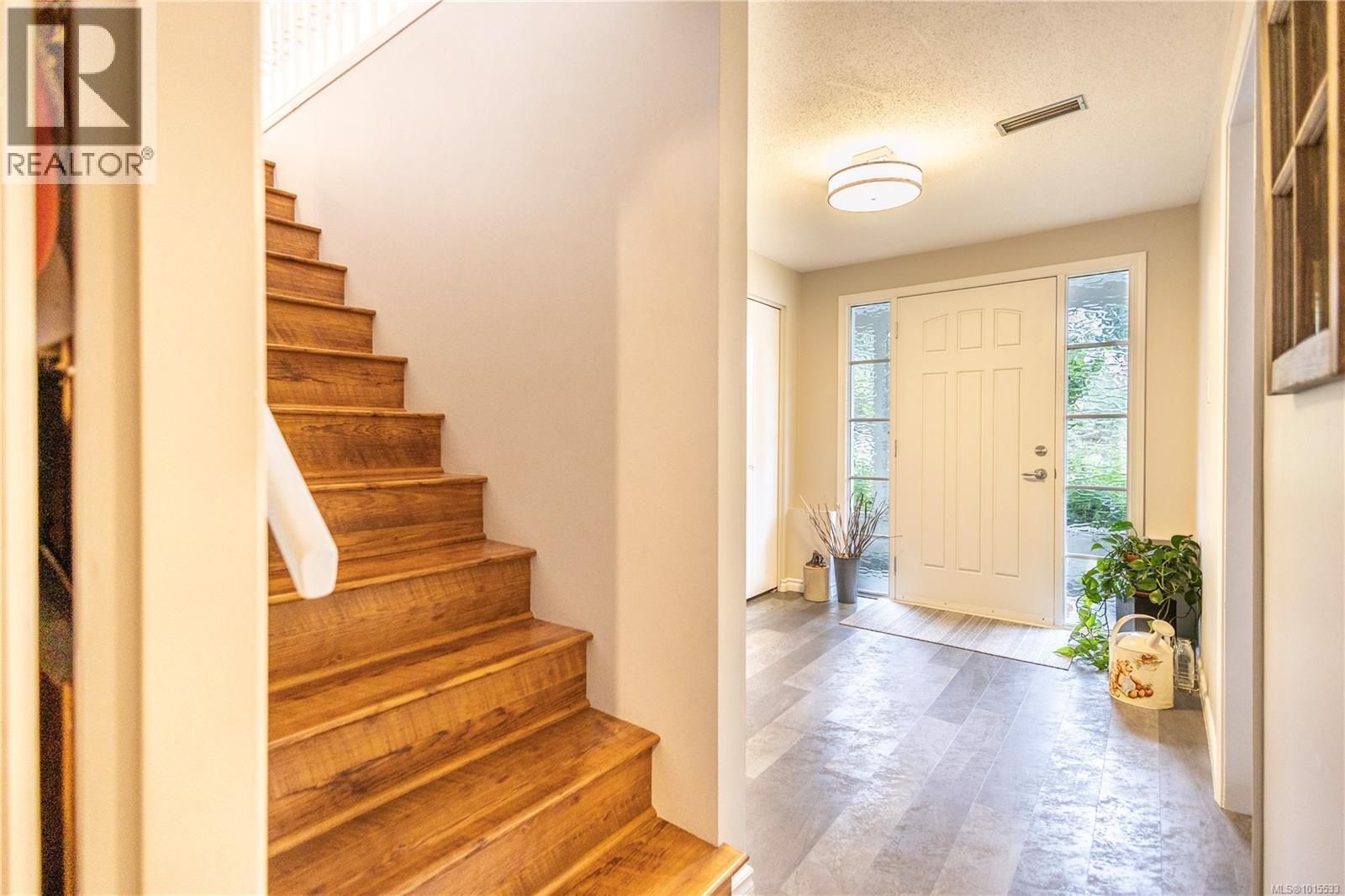  1331 Glenridge Drive, Langford