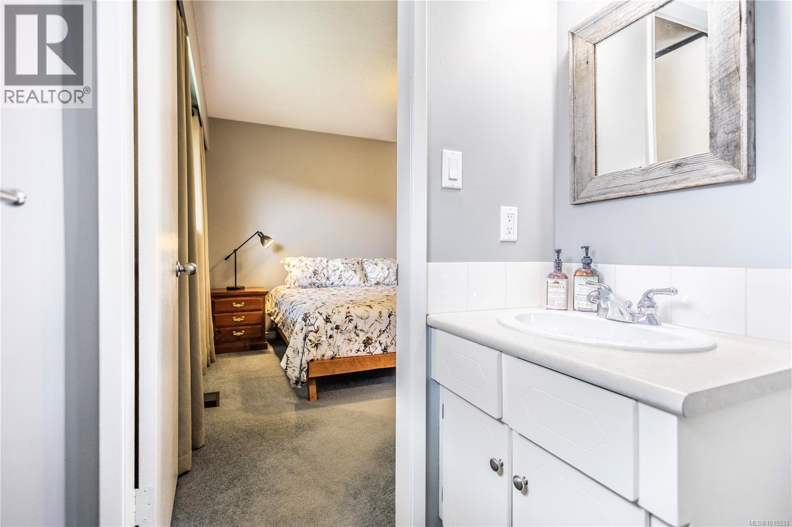  1331 Glenridge Drive, Langford