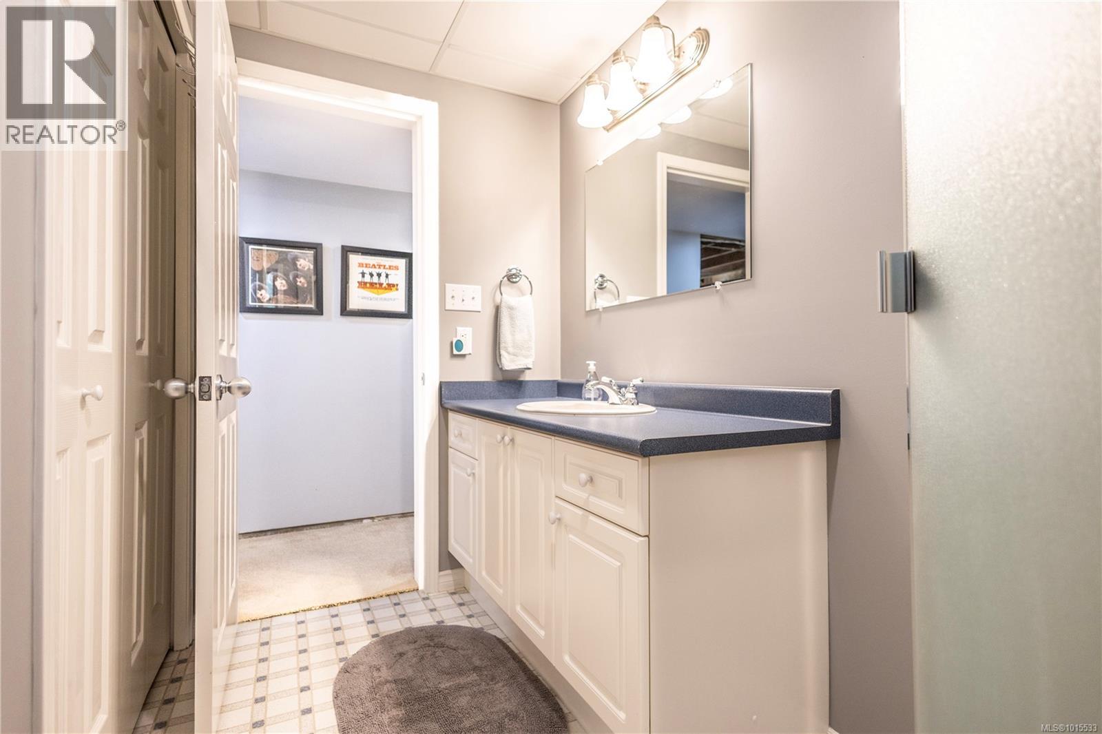  1331 Glenridge Drive, Langford