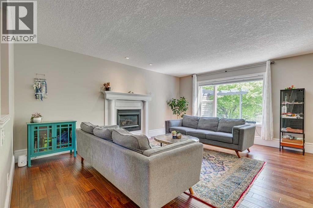 Single Family House for Sale in  Chapalina Place SE Chaparral Calgary 