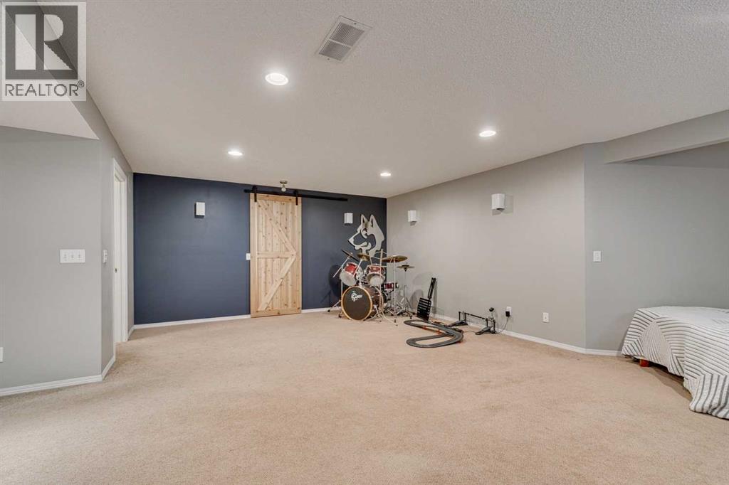 Single Family House for Sale in  Chapalina Place SE Chaparral Calgary 