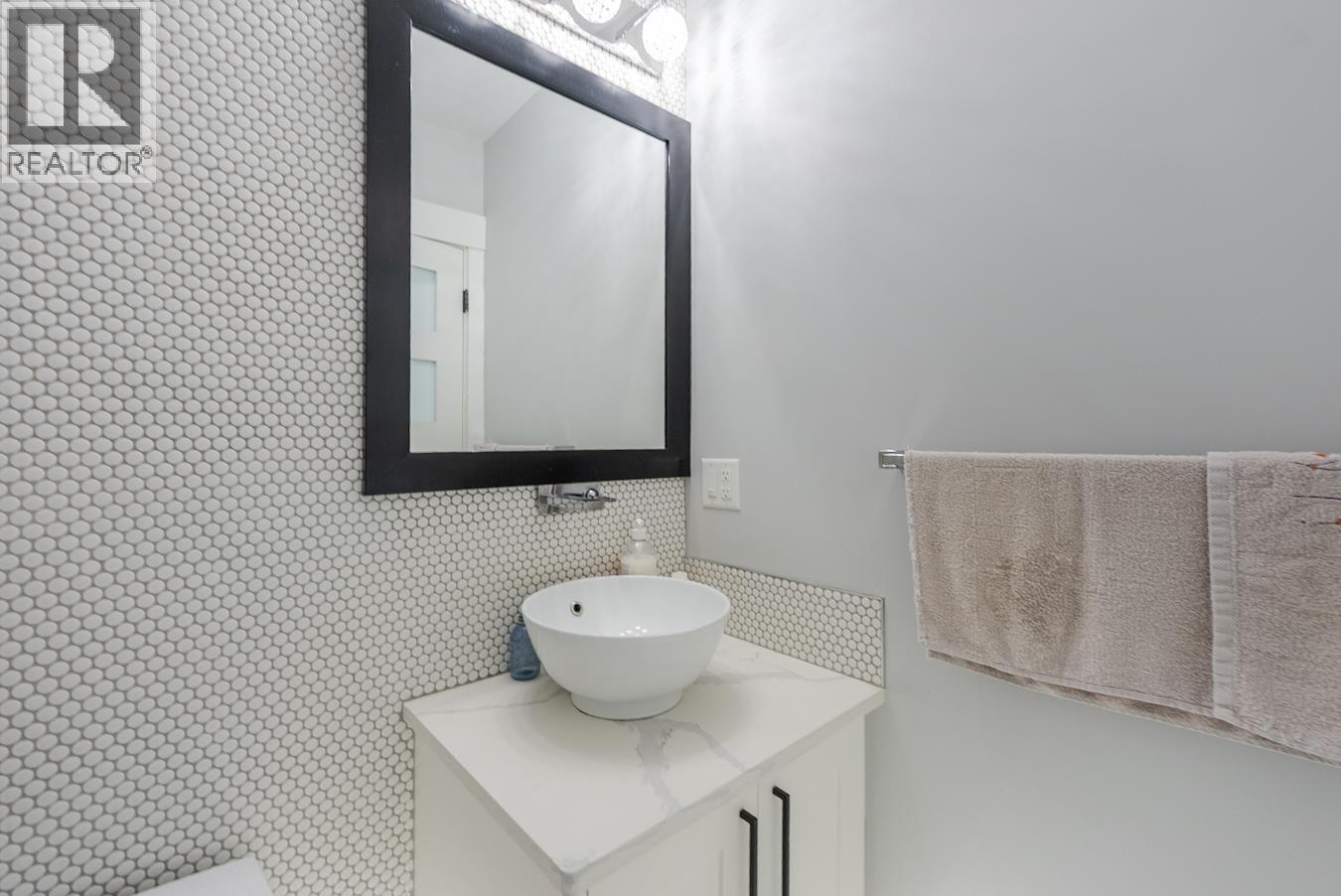 2883 ANDRES ROAD, Prince George