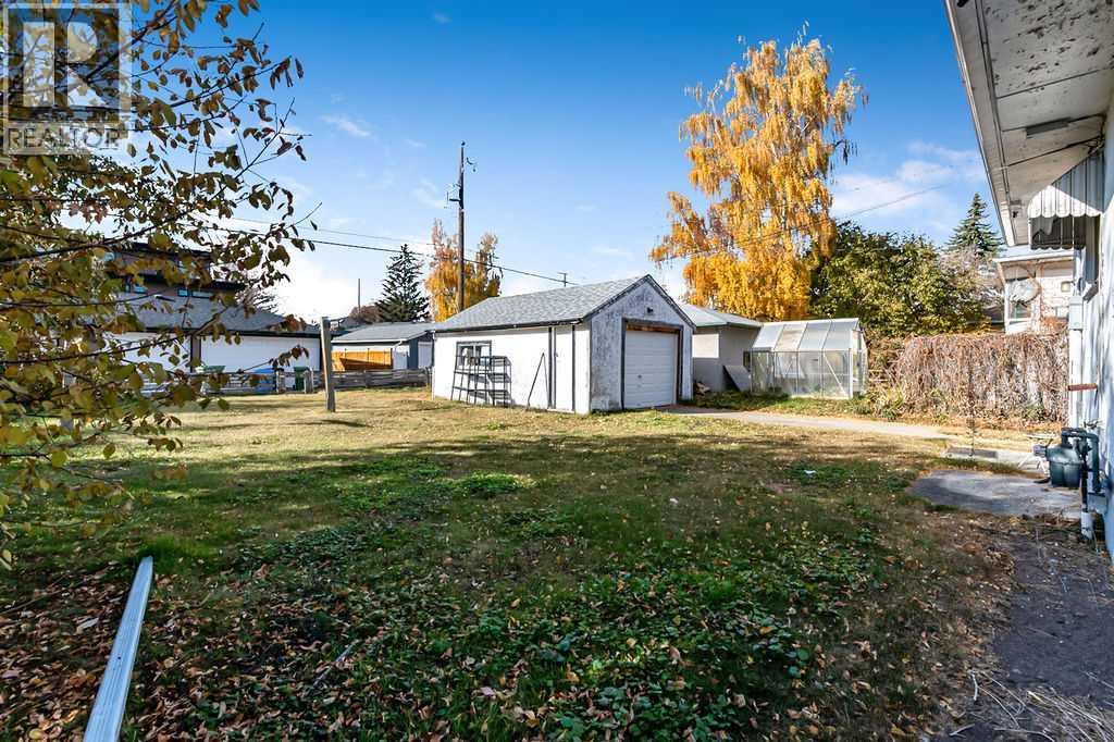 Single Family House Bungalow for Sale in  Morley Trail NW Banff Trail Calgary 