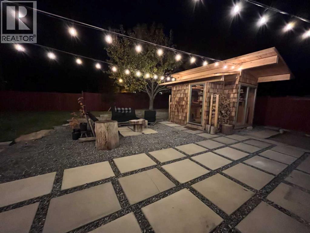 Single Family House Bungalow for Sale in  Dalhart Road NW Dalhousie Calgary 