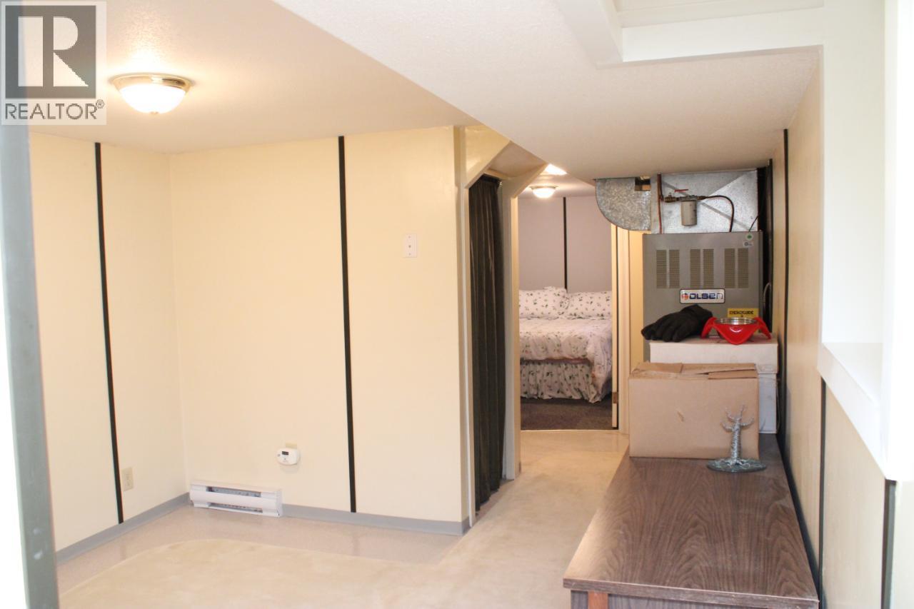 3152 6 Highway - 32
