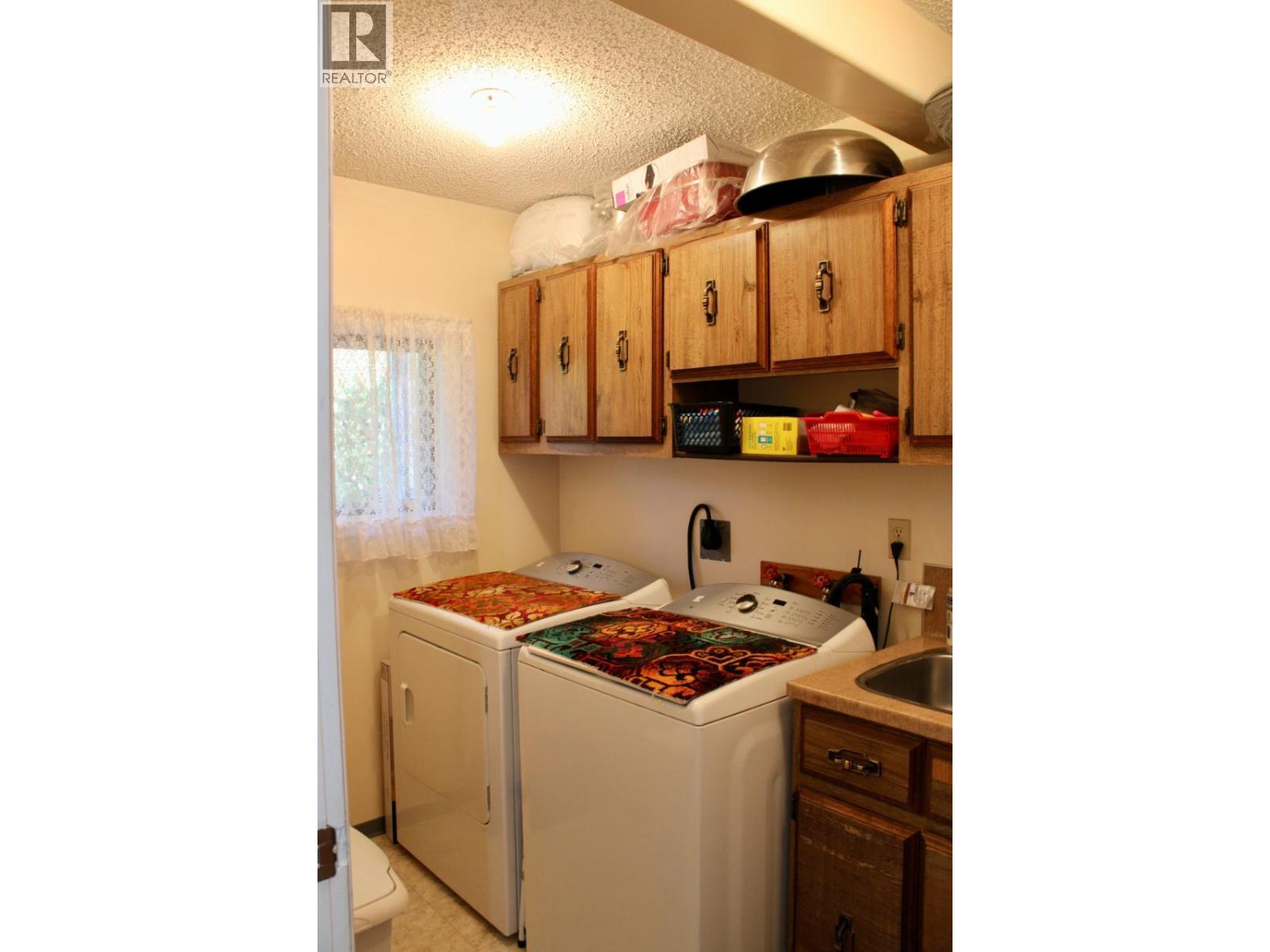 3152 6 Highway - 23
