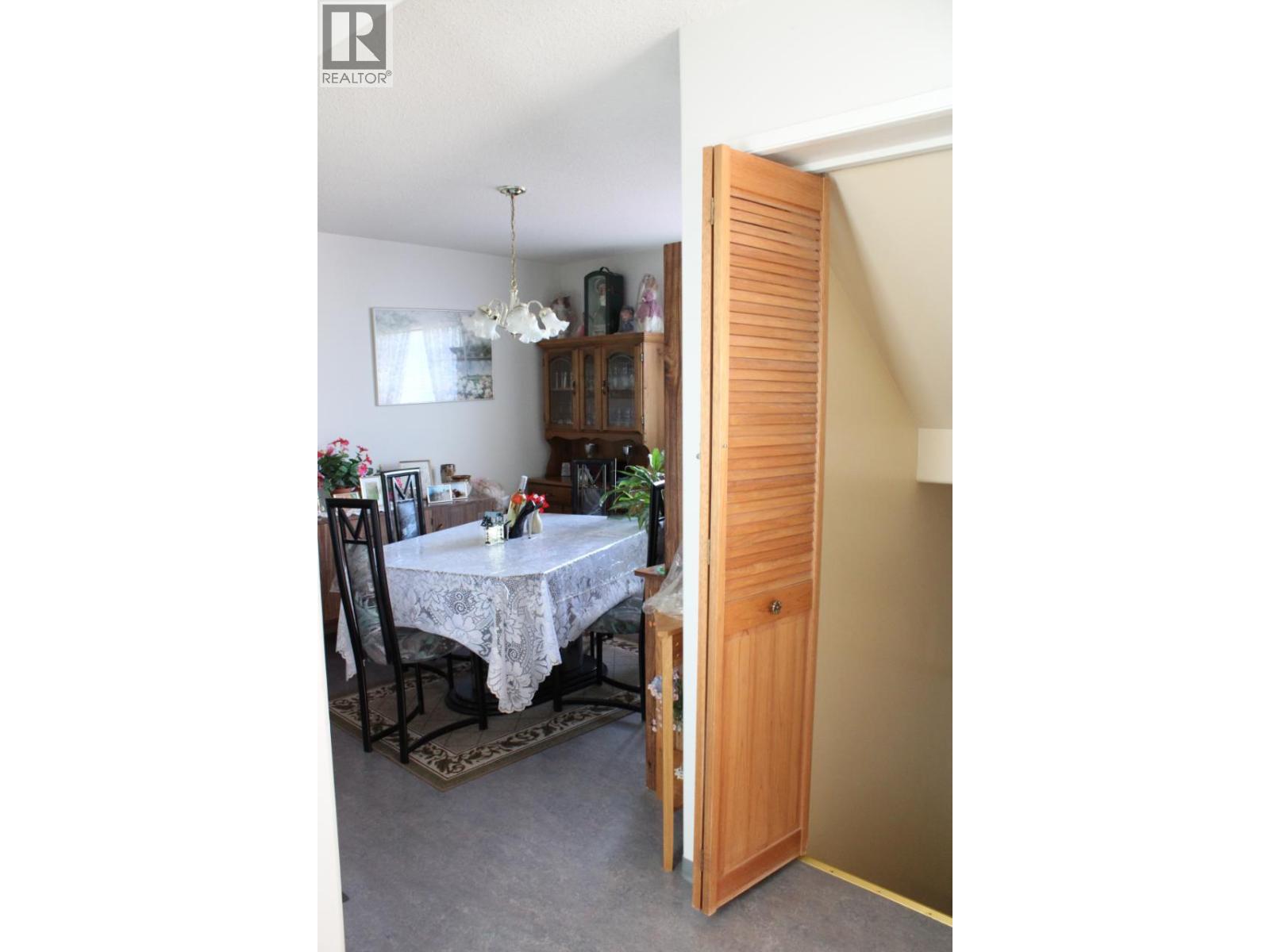 3152 6 Highway - 17