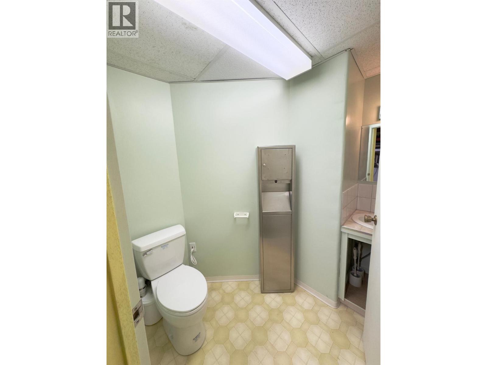 3152 6 Highway - 52