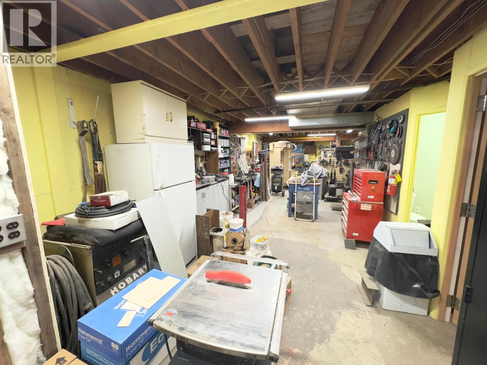 3152 6 Highway - 62
