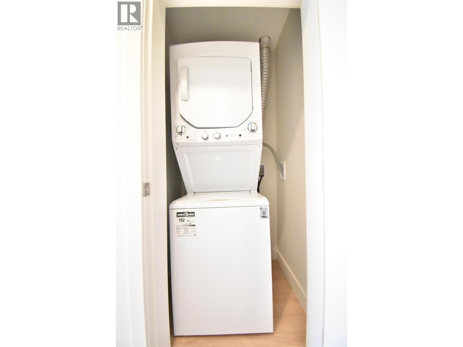 6250 KITCHENER STREET, Burnaby