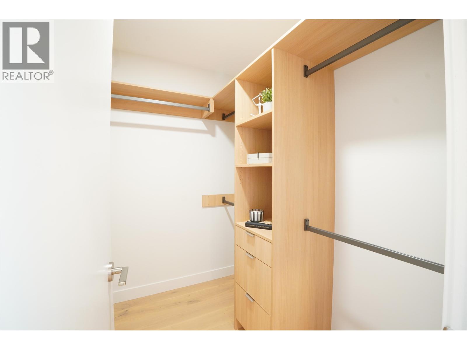 6250 KITCHENER STREET, Burnaby