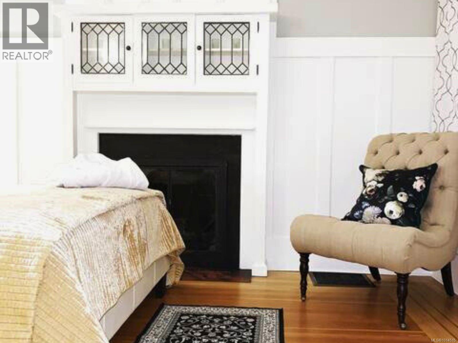 156 Joseph St, Victoria