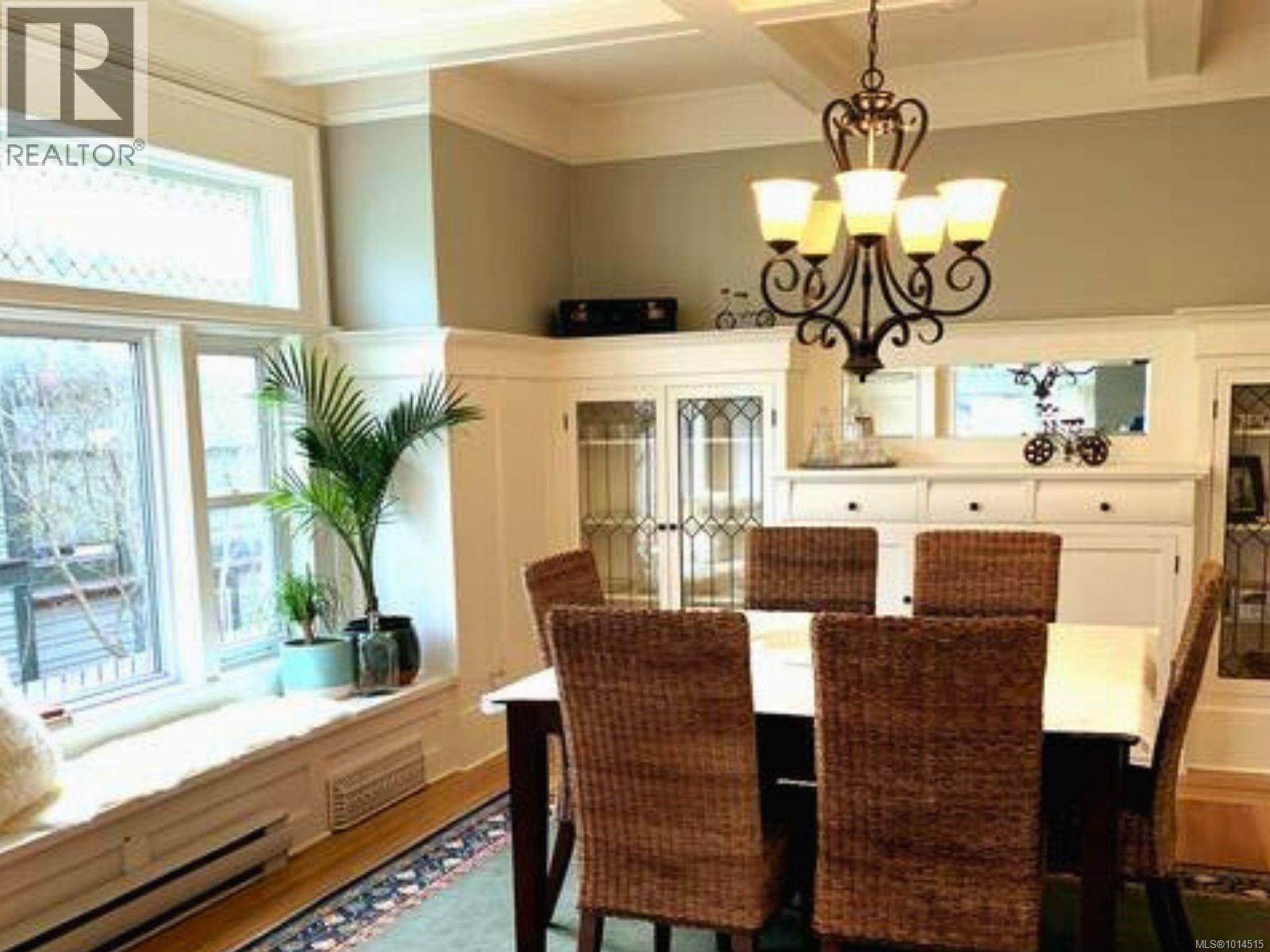 156 Joseph St, Victoria