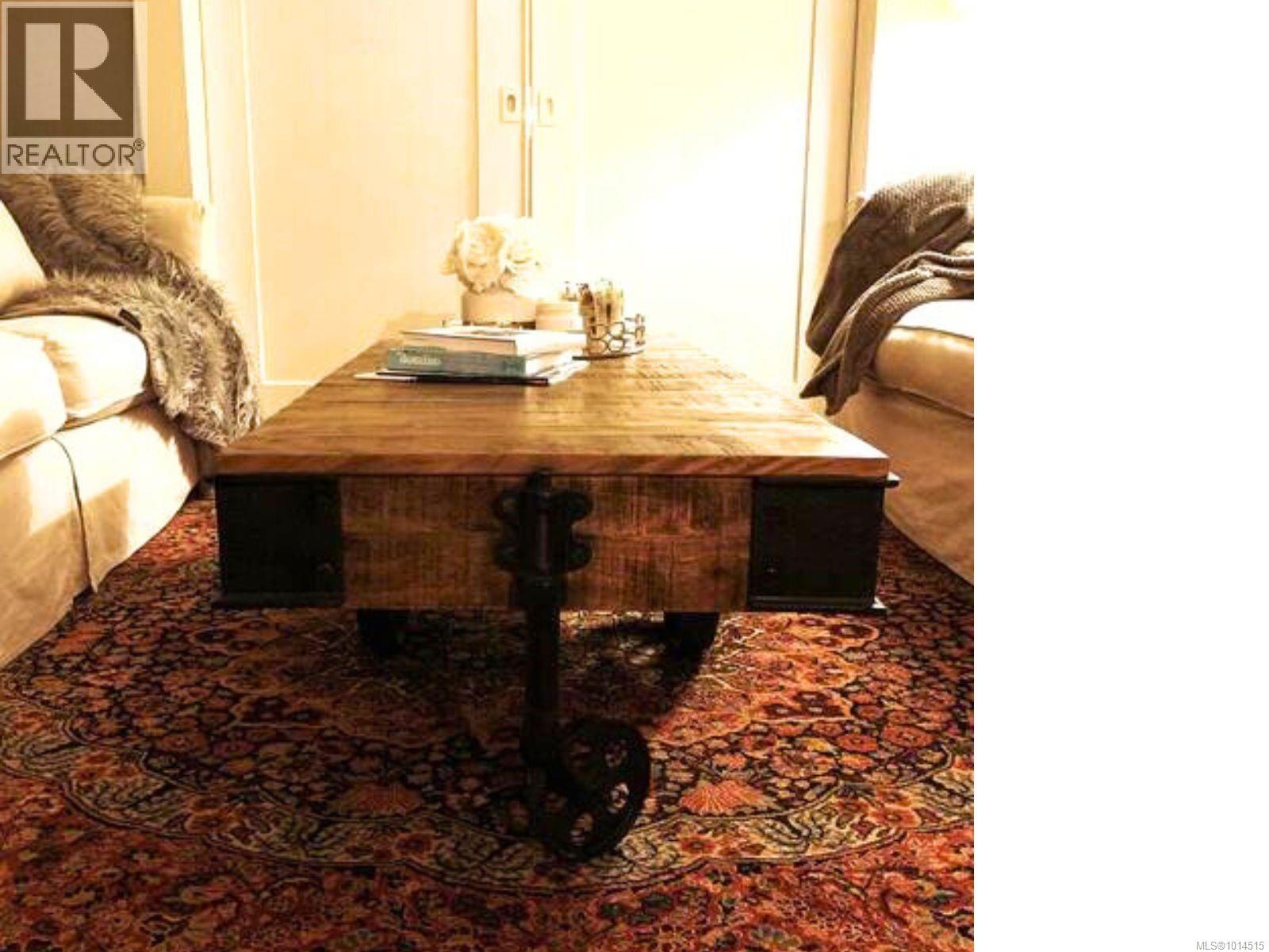 156 Joseph St, Victoria