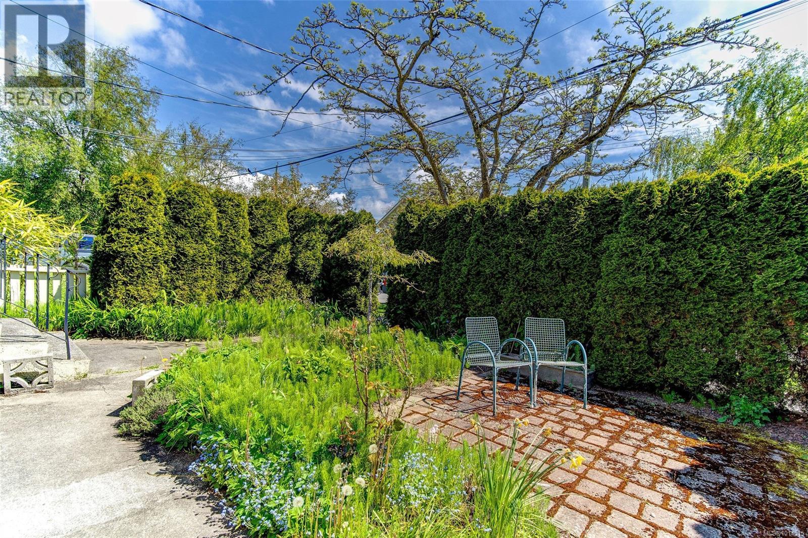 156 Joseph St, Victoria