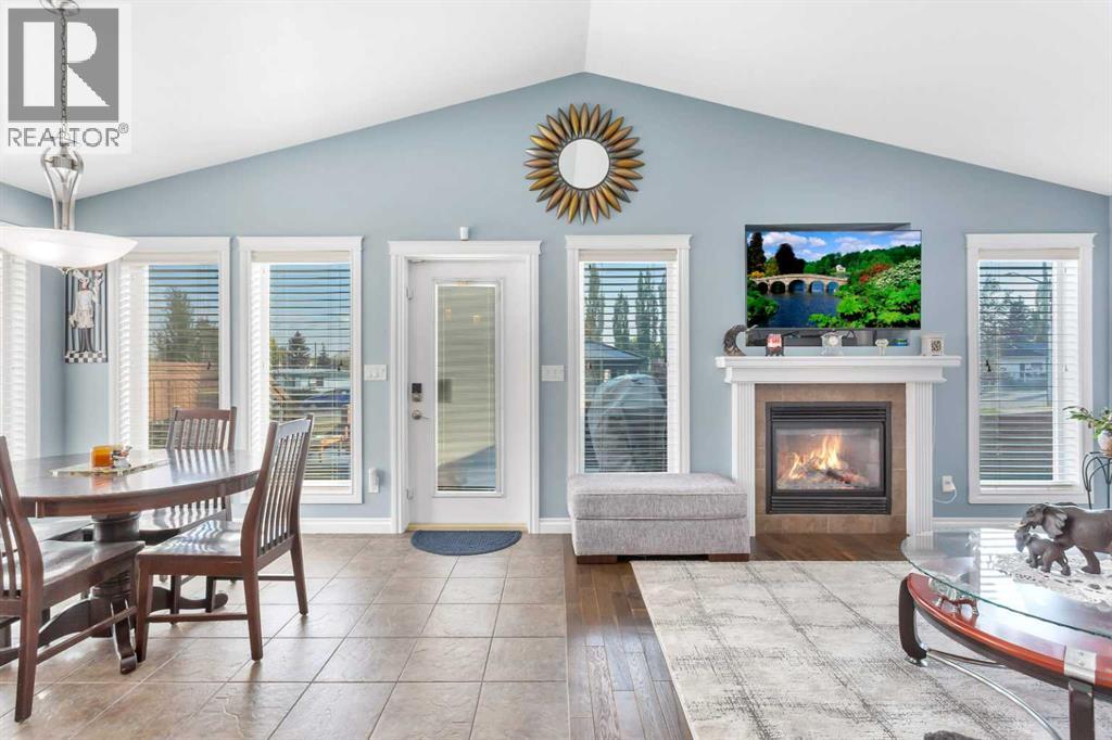 5 Heritage Drive, Penhold