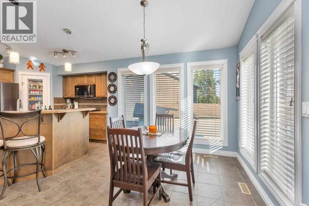 5 Heritage Drive, Penhold