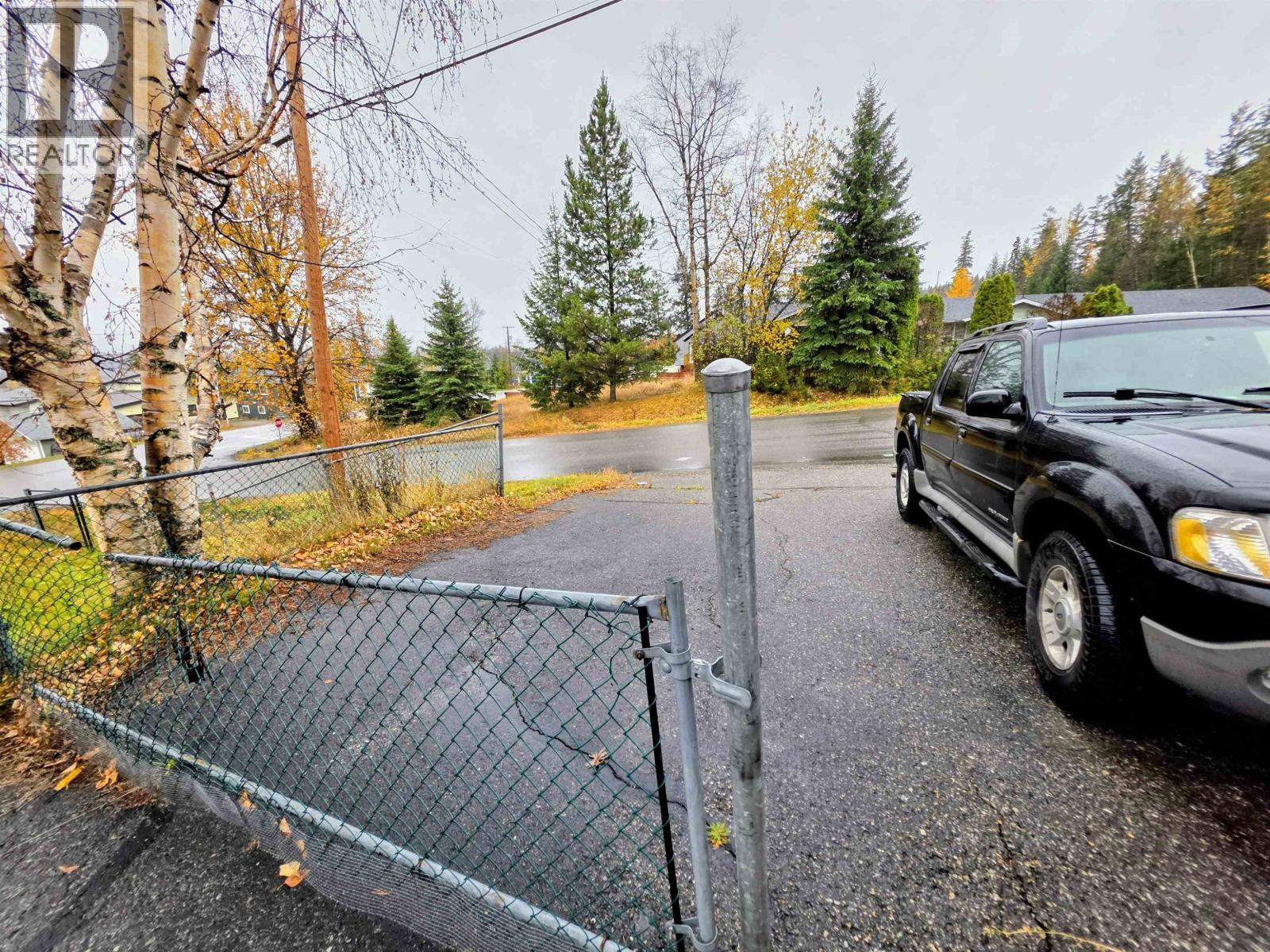 3777 HILLCREST ROAD, Prince George