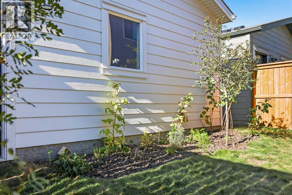 Single Family House for Sale in   Street SW Alpine Park Calgary 