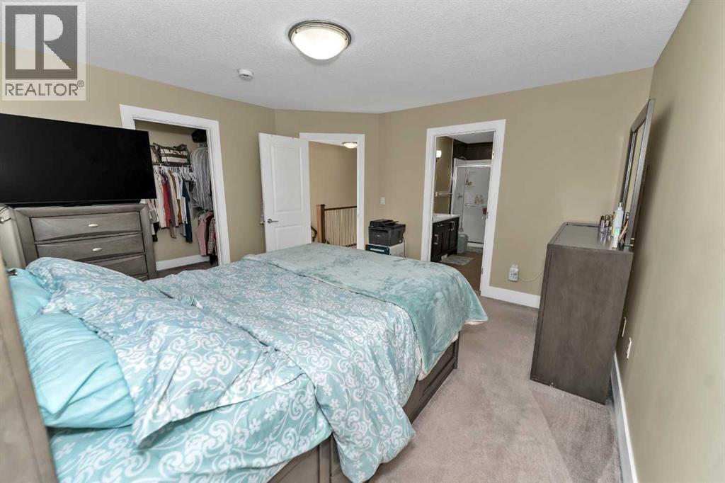 Single Family House for Sale in  Ogden Road SE Ogden Calgary 