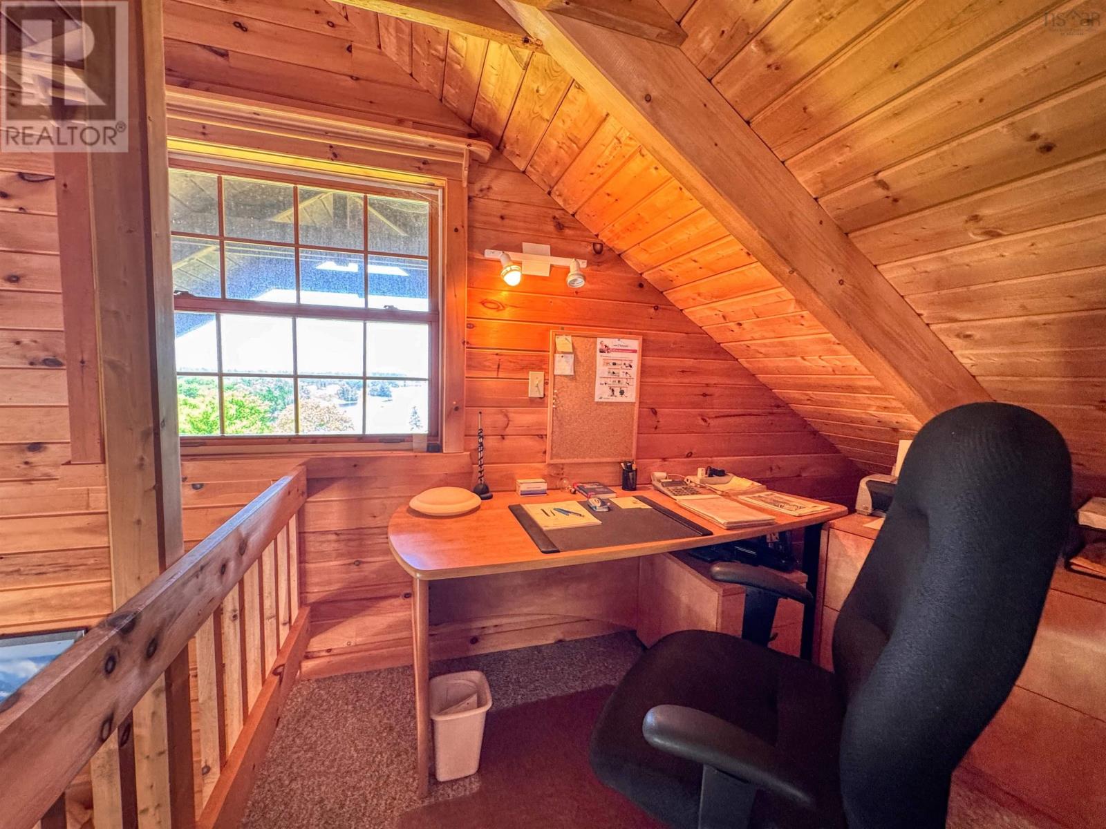 Property 41 of 49 of 14515 Highway 4