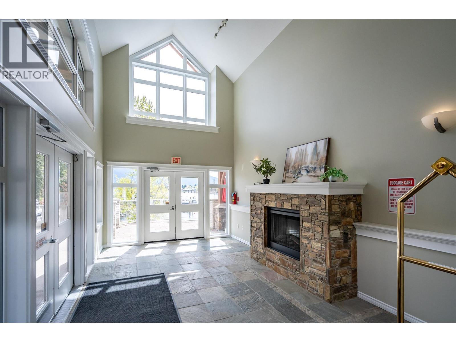 550 RAINBOW Drive Unit# 207, Kaslo