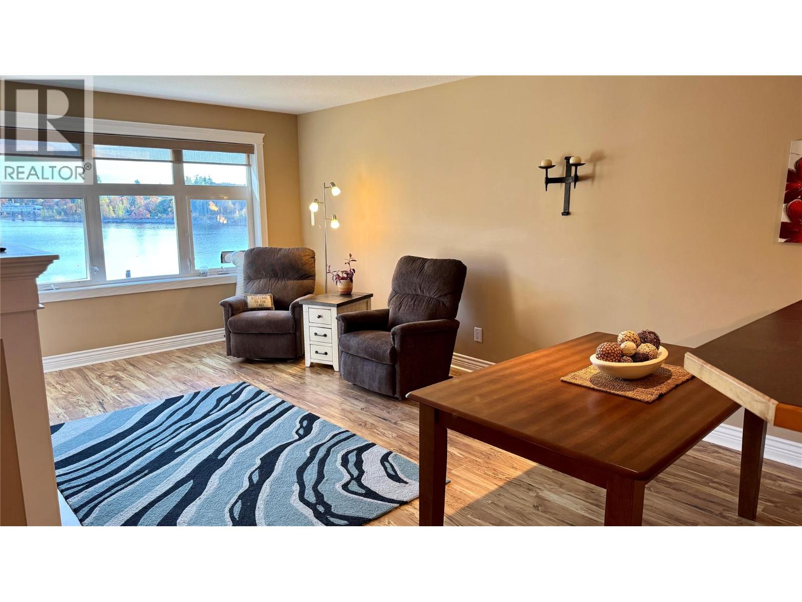 550 RAINBOW Drive Unit# 207, Kaslo