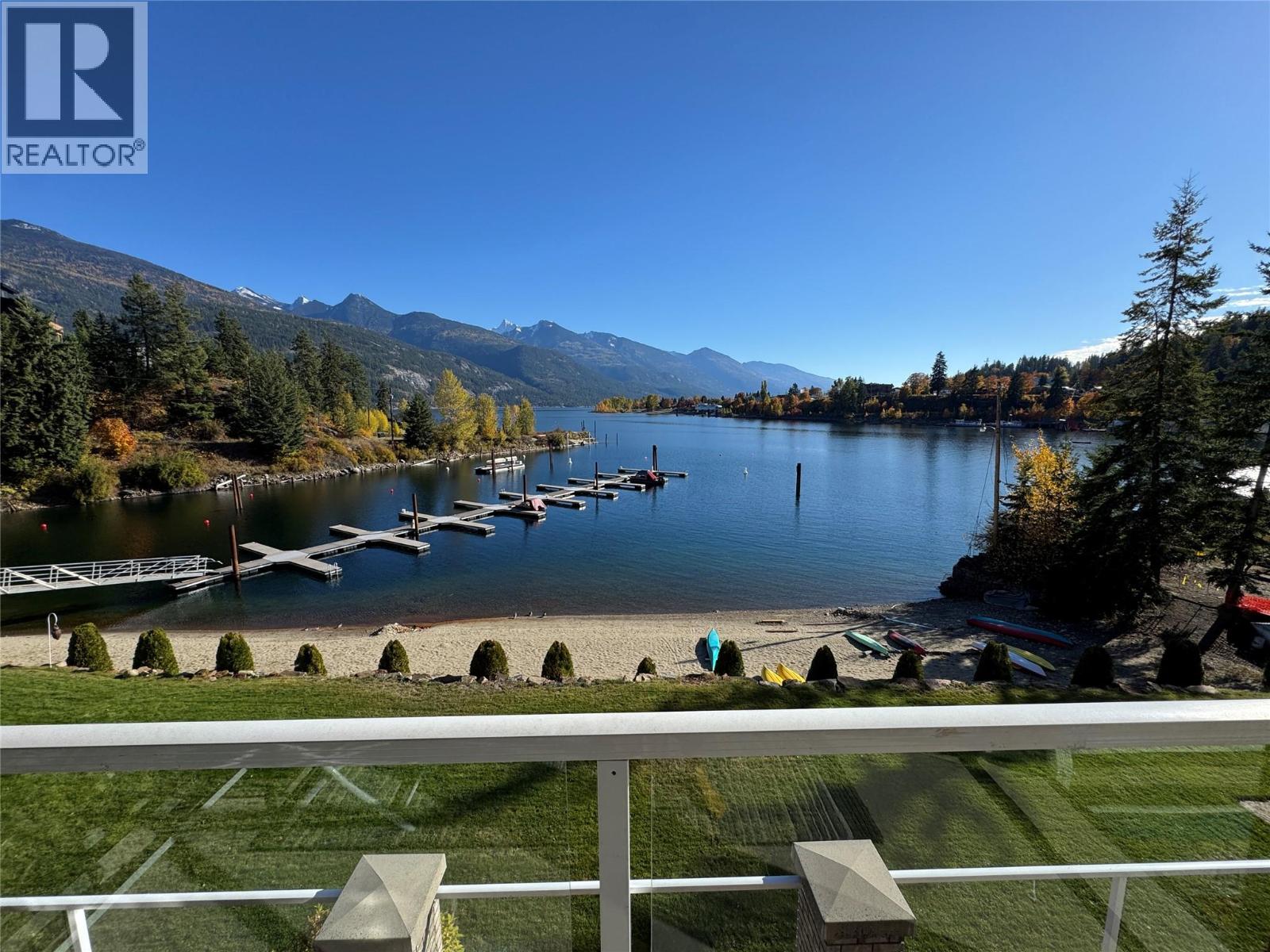 550 RAINBOW Drive Unit# 207, Kaslo