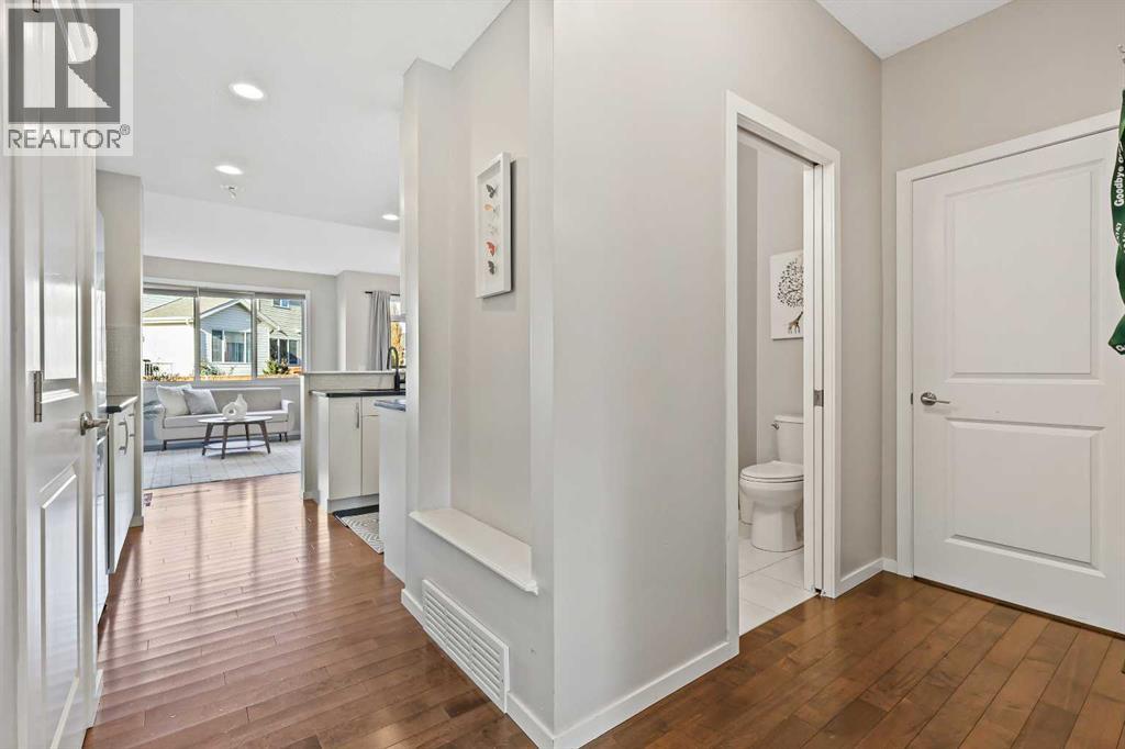 Single Family House for Sale in  Chaparral Valley Common SE Chaparral Calgary 