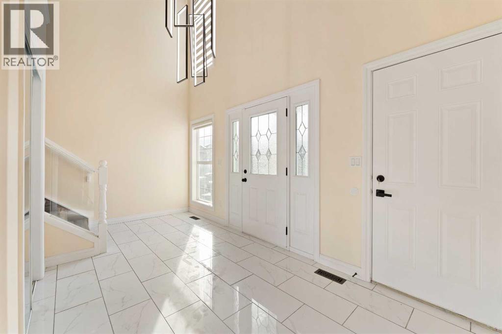 Single Family House for Sale in  Sherwood Circle NW Sherwood Calgary 