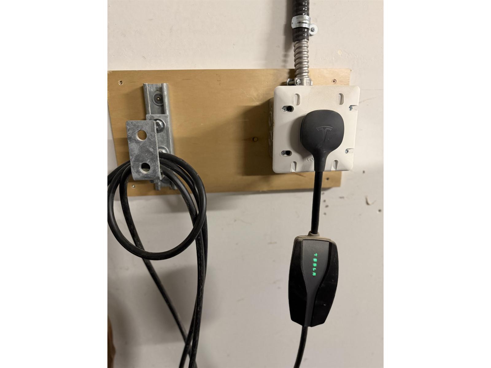 8442 HARMS STREET, Mission