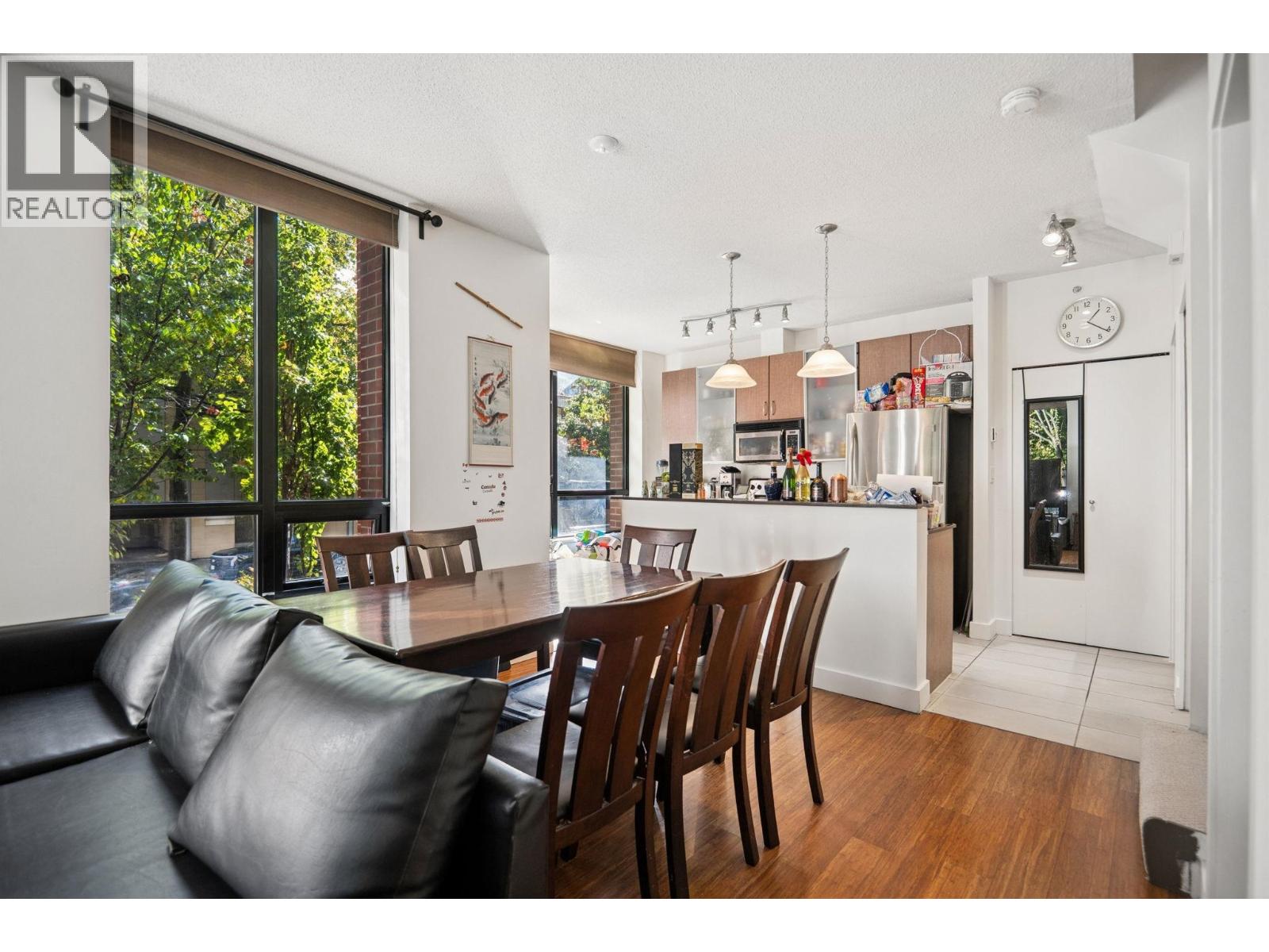 308 SMITHE STREET - Photo 5 of 36, Vancouver, British Columbia