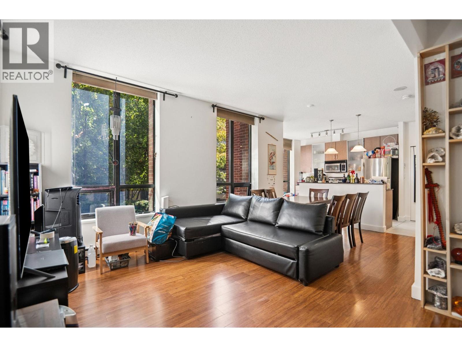 308 SMITHE STREET - Photo 4 of 36, Vancouver, British Columbia