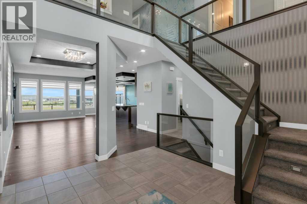 Single Family House for Sale in  Sherwood Boulevard NW Sherwood Calgary 