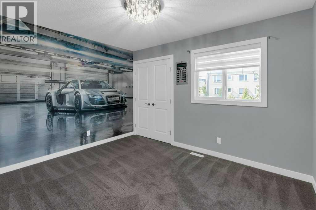 Single Family House for Sale in  Sherwood Boulevard NW Sherwood Calgary 
