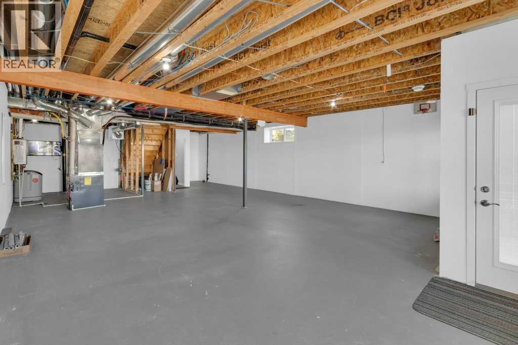 Single Family House for Sale in  Sherwood Boulevard NW Sherwood Calgary 