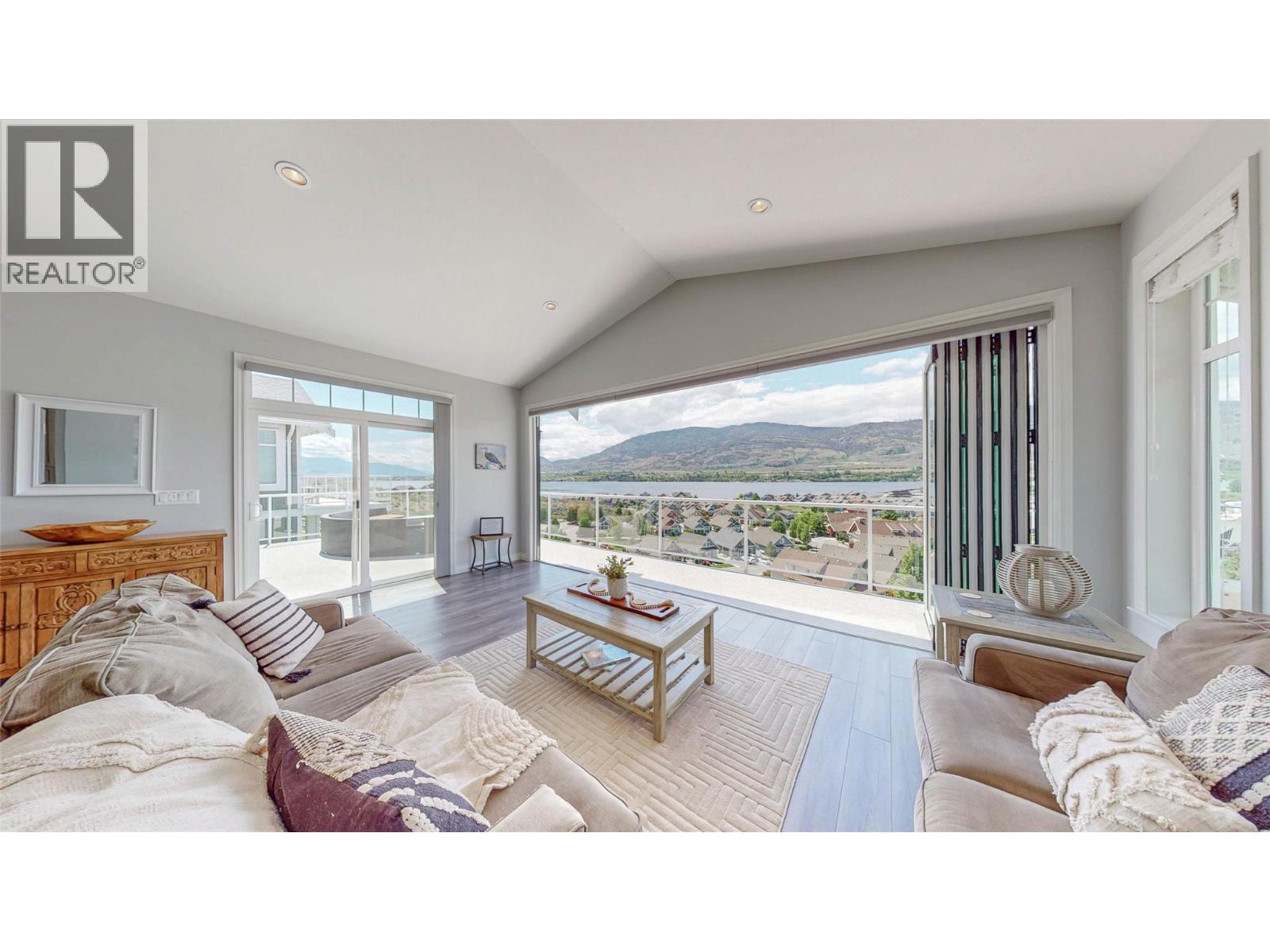 2450 Radio Tower Road Unit# 180, Oliver