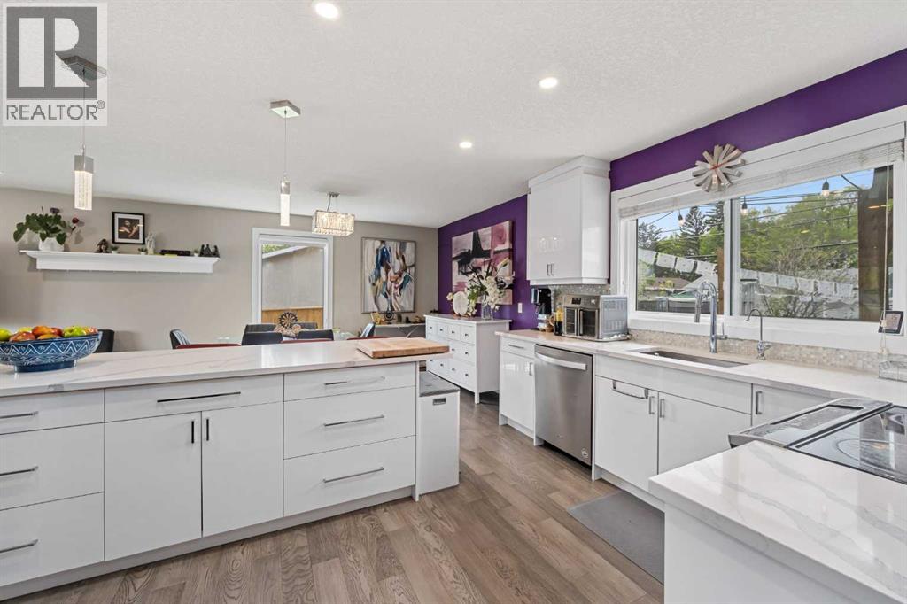 Single Family House Bungalow for Sale in  Allandale Close SE Acadia Calgary 