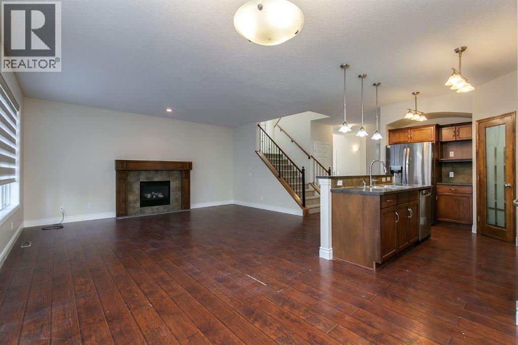 Single Family House for Sale in  COPPERFIELD Close SE Copperfield Calgary 