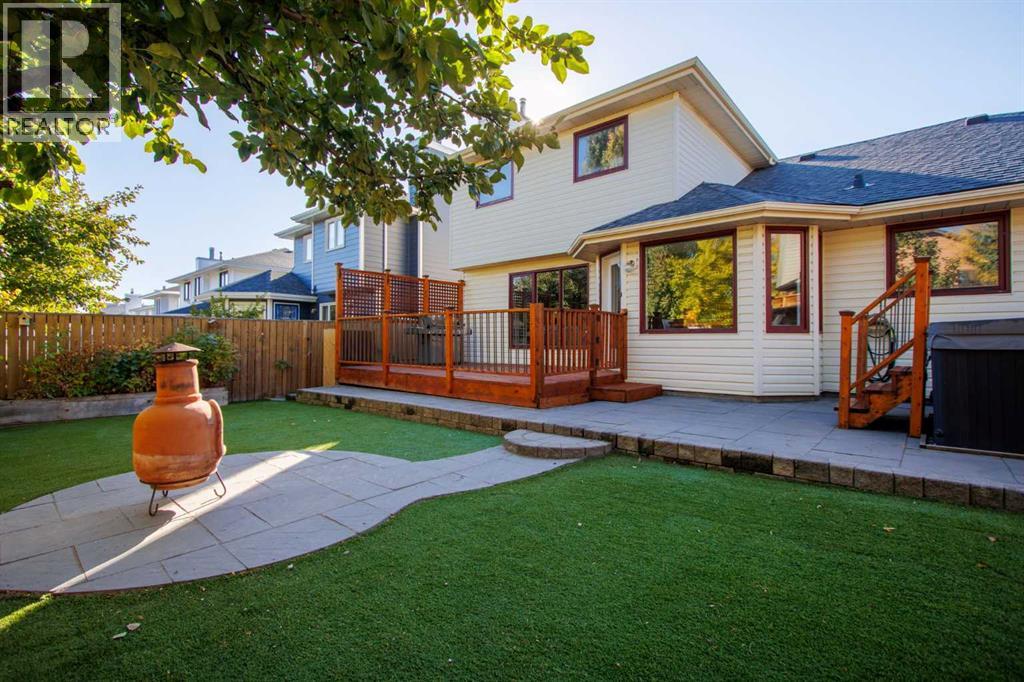 Single Family House for Sale in  Woodford Close SW Woodbine Calgary 