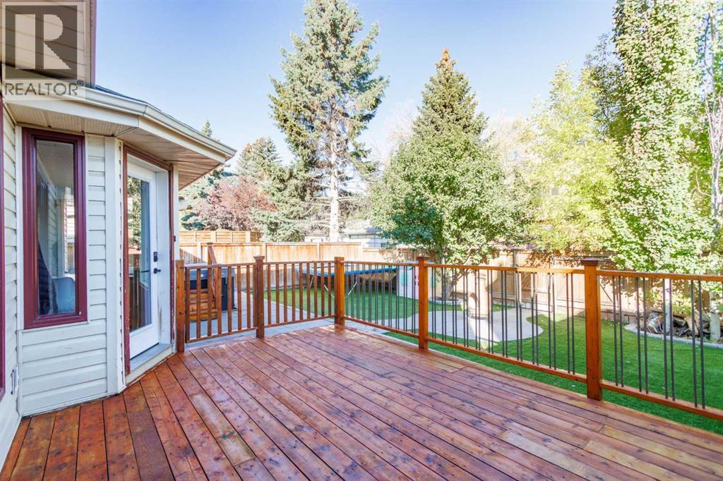 Single Family House for Sale in  Woodford Close SW Woodbine Calgary 