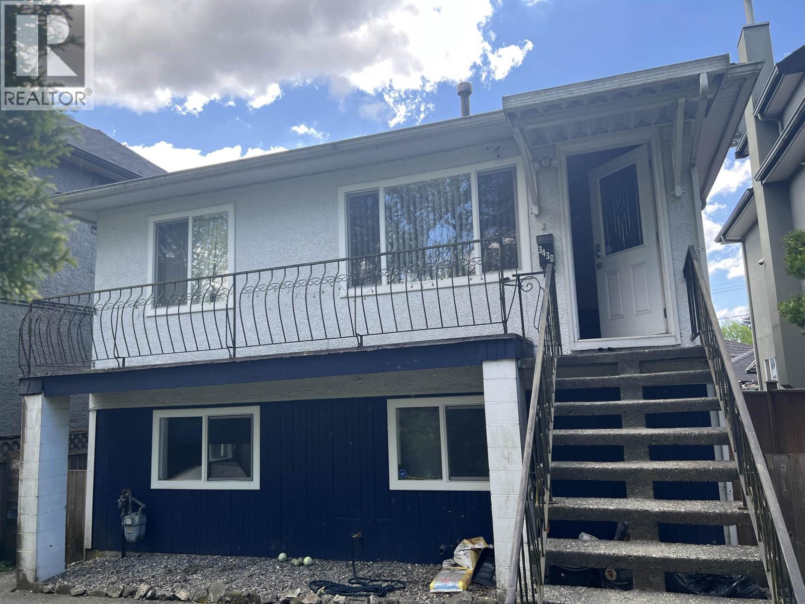 3438 NAPIER STREET, Vancouver
