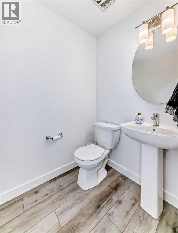 Single Family House for Sale in  Spring Creek Common SW Springbank Hill Calgary 