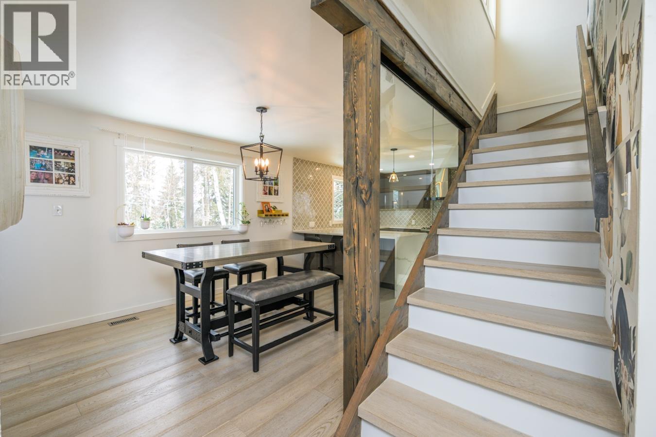 2502 LAURENTIAN PLACE - 15