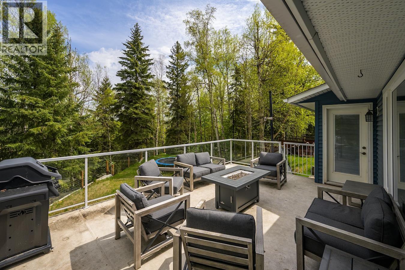2502 LAURENTIAN PLACE - 35