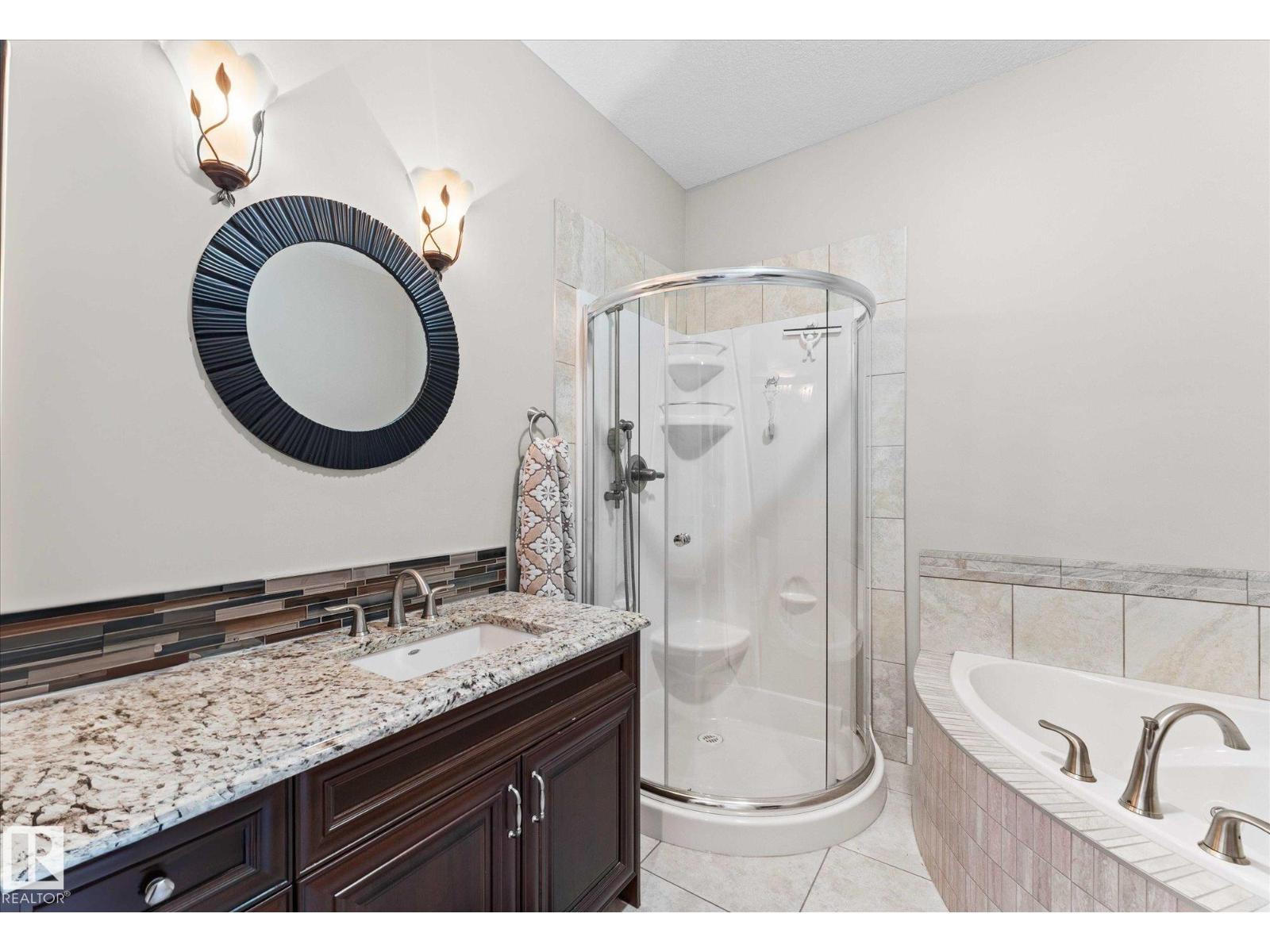 10516 158 ST NW, Edmonton