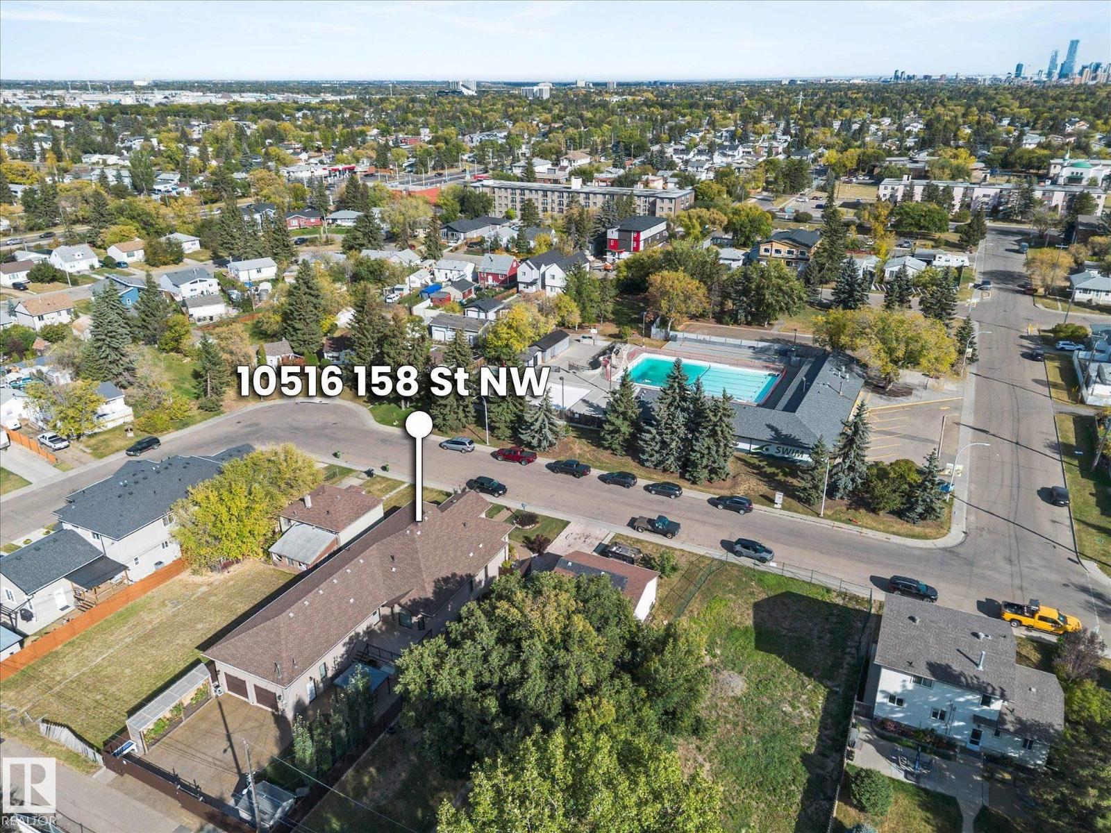 10516 158 ST NW, Edmonton