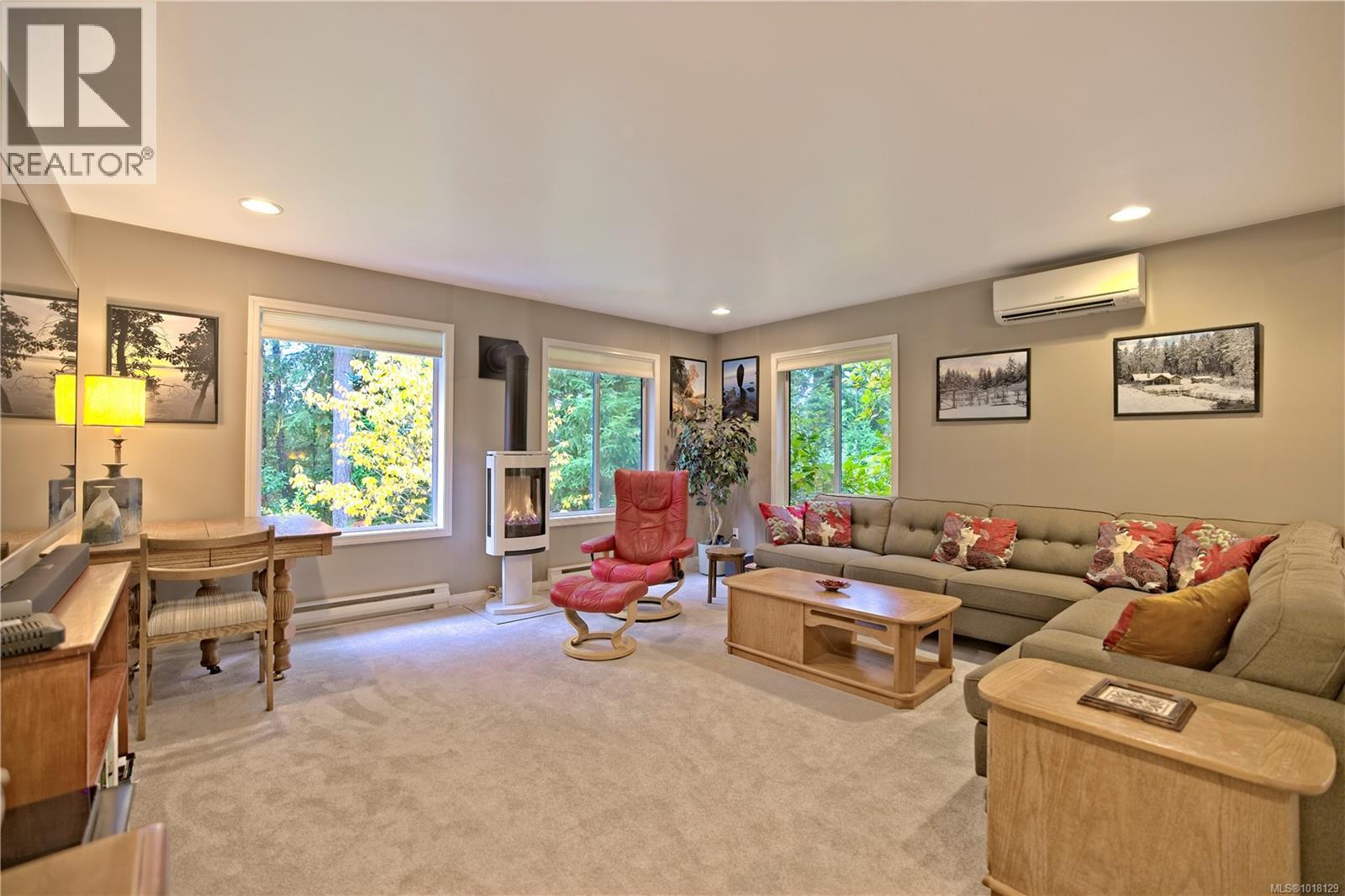 178 ELIZABETH DR - 19