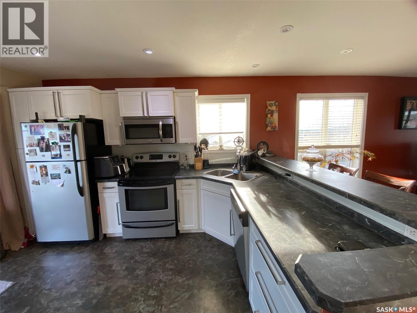 454 Darlington STREET E — photo 7
