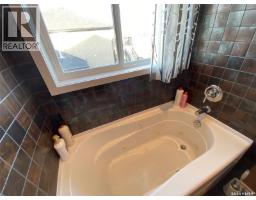 454 Darlington Street E, Yorkton, SK S3N4A1 Photo 21